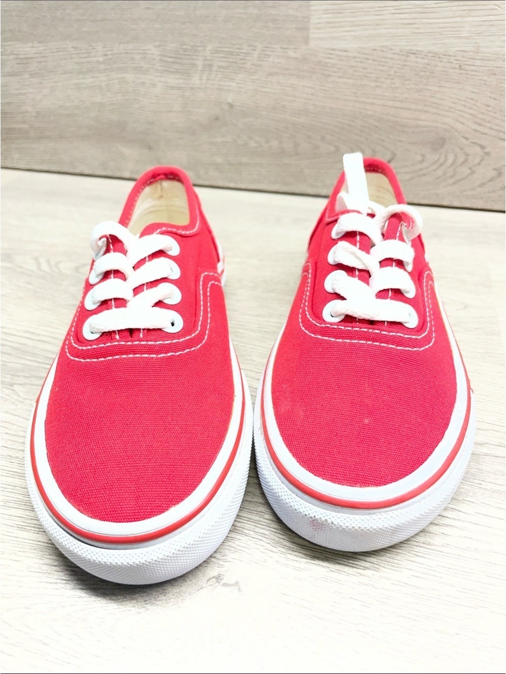 Levi's Kids Bright Red Canvas Low-Top Sneakers with White Trim #1465